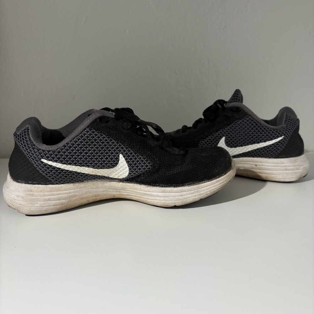 Nike Black and White Athletic Shoes